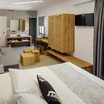 호텔 Oro