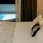 Oro 호텔
