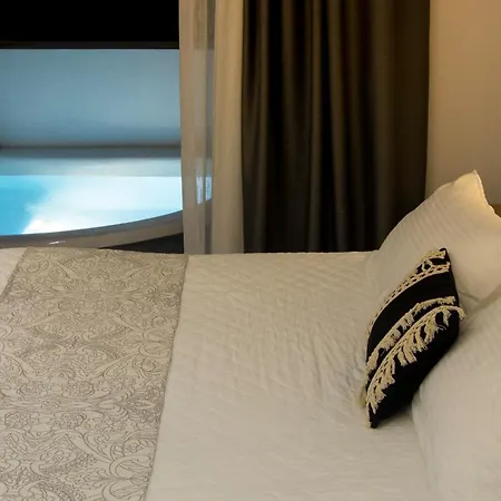 Oro Hotel