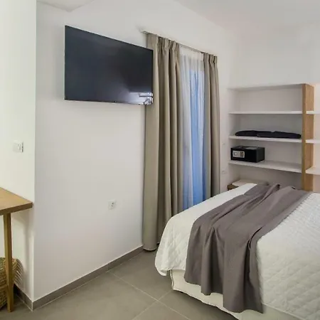 Oro Hotel Kini